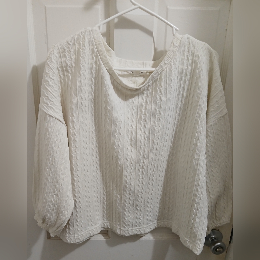 Blu Pepper Ivory Textured Knit Sweater